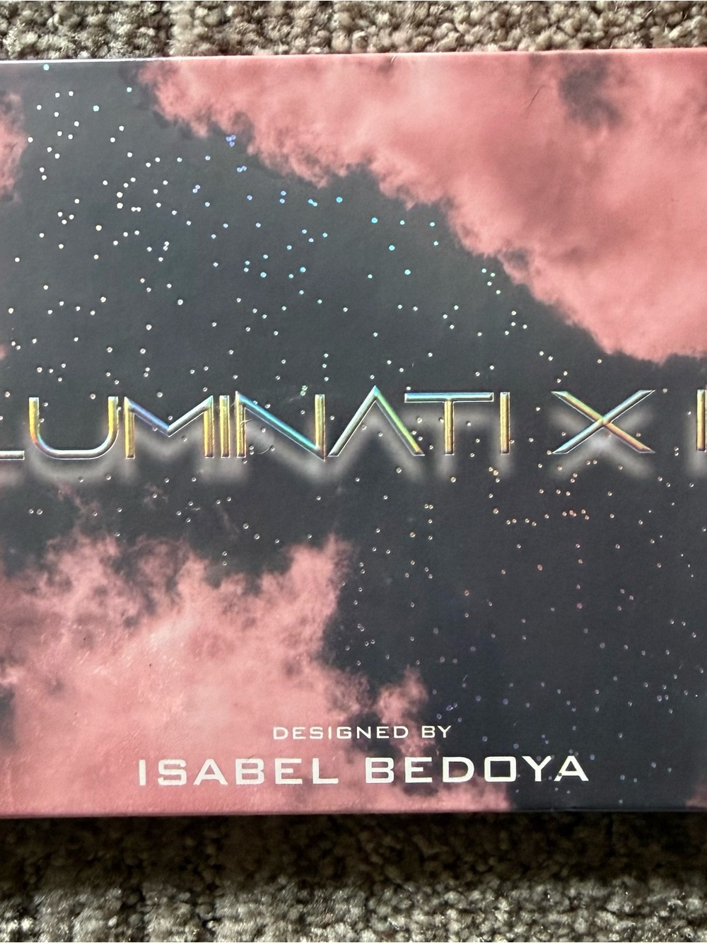 Isa Illuminati Eyeshadow Palette in Rose and Black by